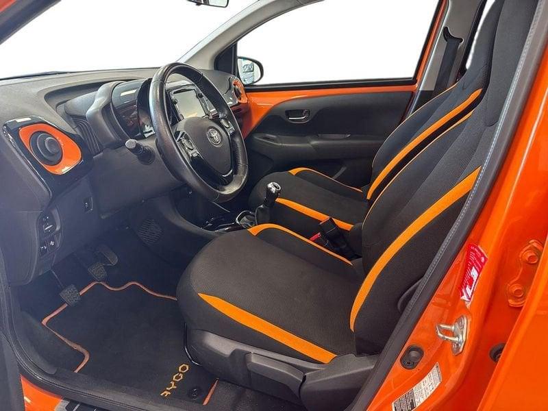 Toyota Aygo 1.0 VVT-i x-wave orange