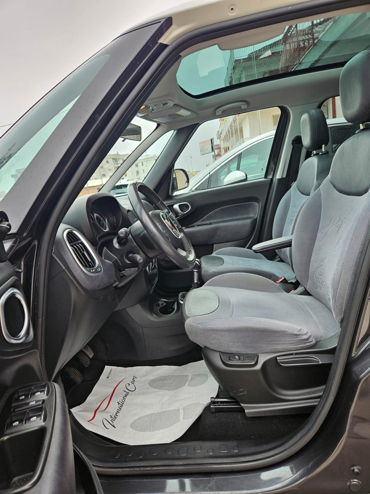 FIAT 500L 1.3 MTJ 85cv LOUNGE UNICO PROPRIETARIO TETTO