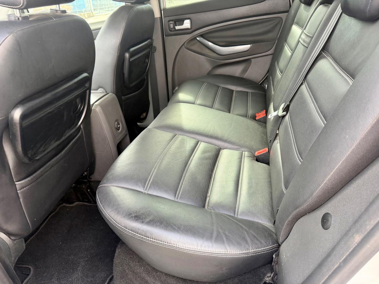 Ford Kuga 2.0d 4WD Titanium 2012 187.000km tagliandata