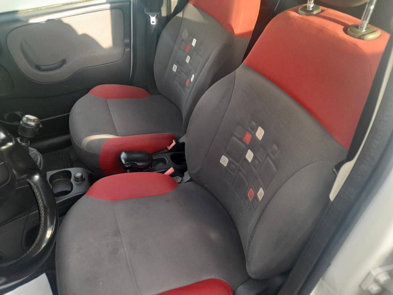 Fiat Panda 1.3 MJT 75 CV 4 X 4 Van AUTOCARRO N1 4 POSTI ANNO 2013