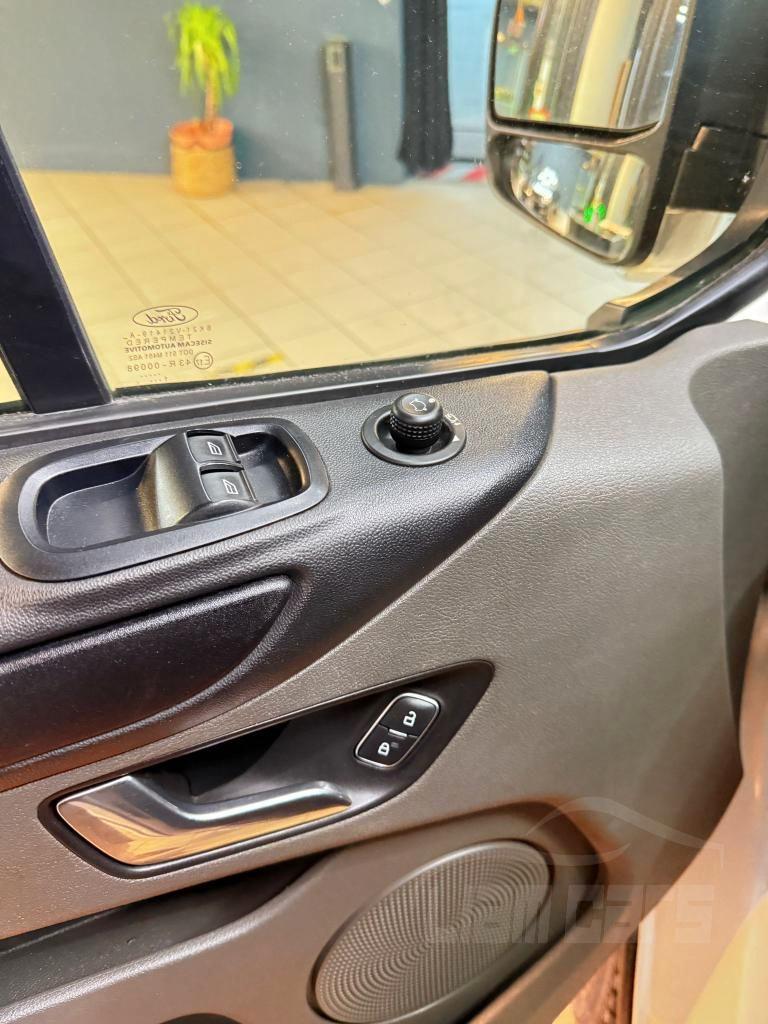 FORD Transit Custom transit custom 300 2.0 tdci 170cv Titanium L2H1 E6.2