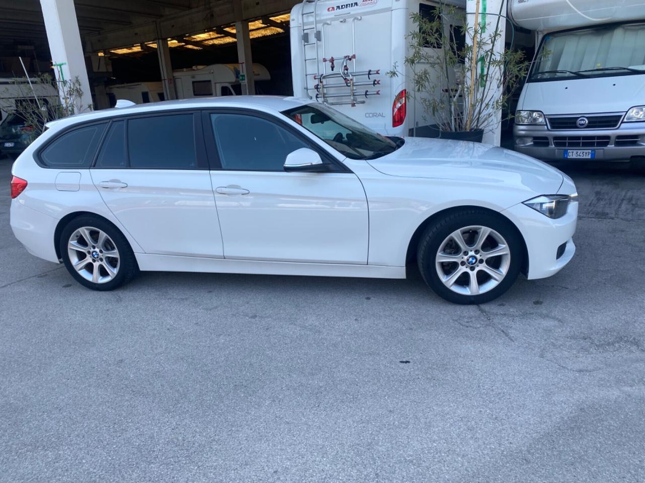 Bmw 320 320d Touring Modern