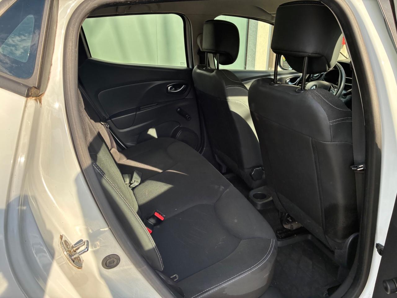 Renault Clio 1.2 75CV 5 porte Wave
