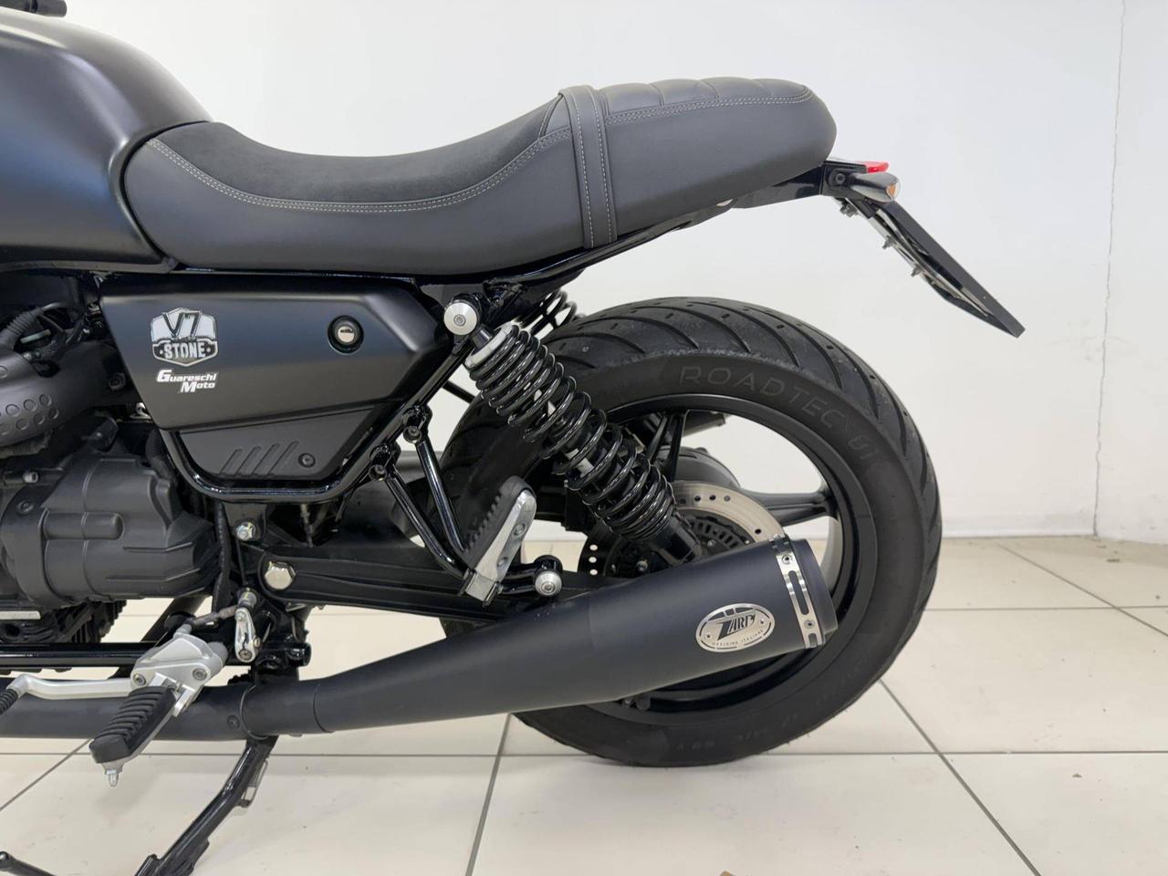 MOTO GUZZI V7 850 Stone Abs