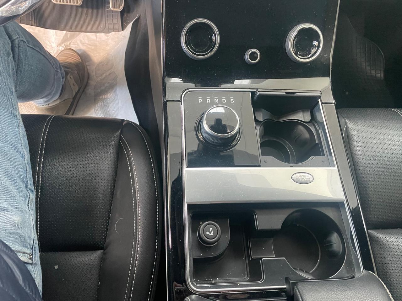 Land Rover Range Velar 2.0D I4 240 CV R-Dynamic Tetto Motore da Sostituire