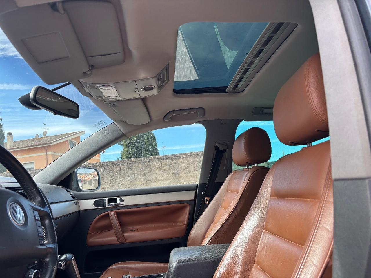 Volkswagen Touareg 3.0/240CV V6 TDI DPF tip.