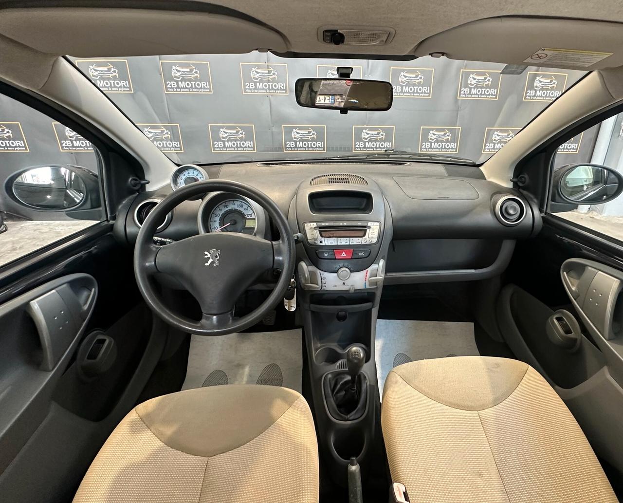 Peugeot 107 1.0 68CV 5p. Sweet Years