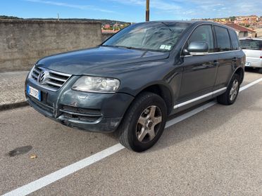 Volkswagen Touareg 3.0/240CV V6 TDI DPF tip.