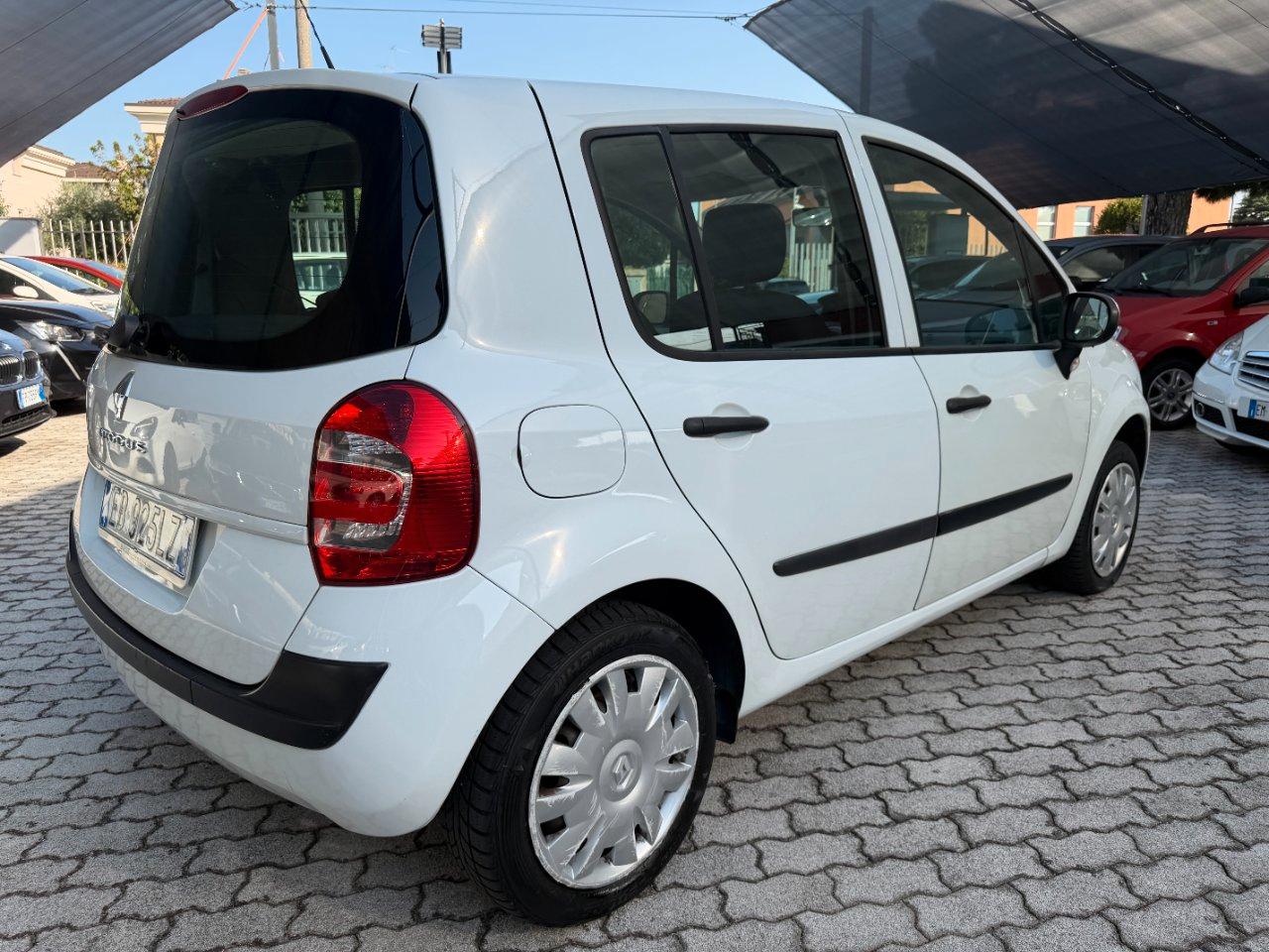 Renault Modus 1.2 16v Dynamique IDONEA NEOPATENTATI