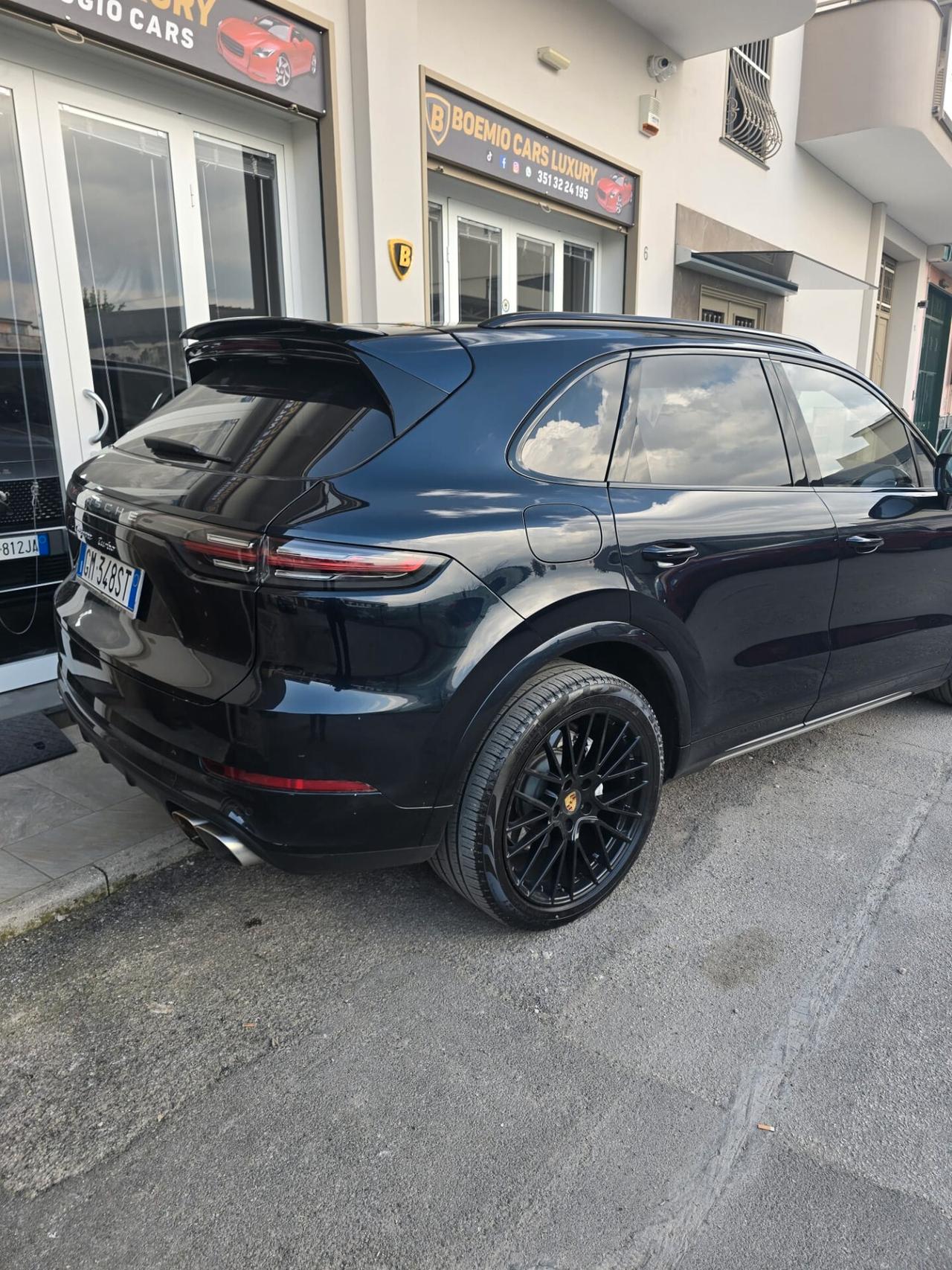 Porsche Cayenne 4.0 V8 Turbo