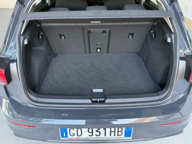 VOLKSWAGEN Golf 1.0 TSI Life