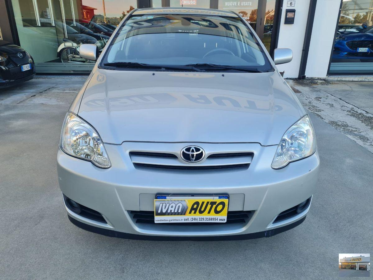 TOYOTA Corolla 1.4 D-4D M-MT-Automatica