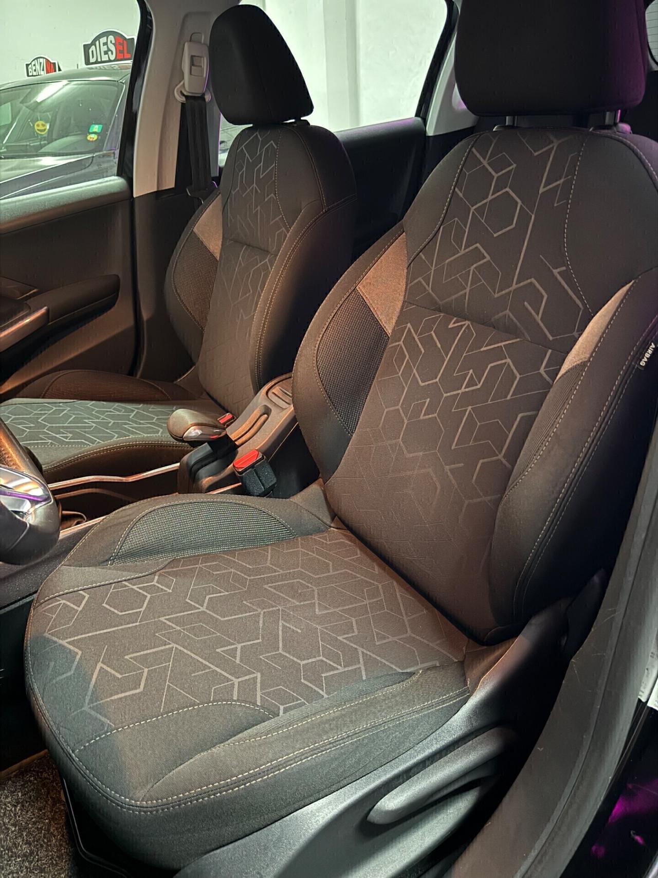 Peugeot 2008 BlueHDi 100 Active