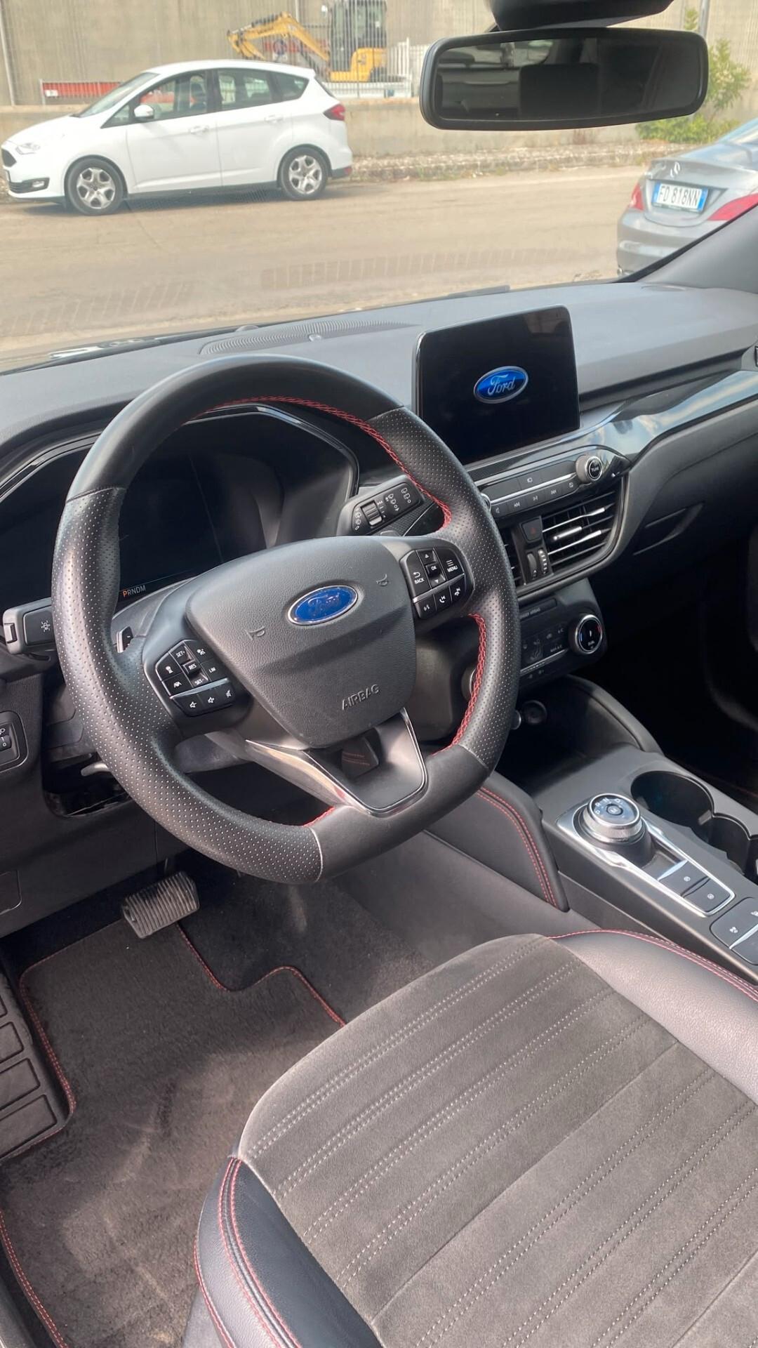 Ford Kuga 2.0 EcoBlue 120 CV aut. 2WD ST-Line X