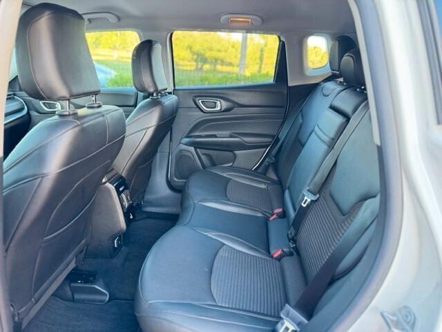 Jeep Compass 1.6 Multijet Limited da 190 euro al mese