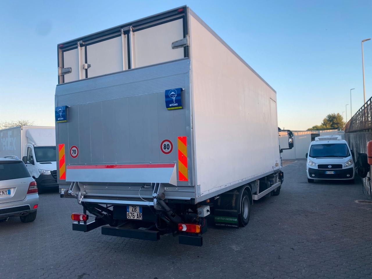 IVECO Eurocargo Cube 100 E18 Isotermico Refrigerato