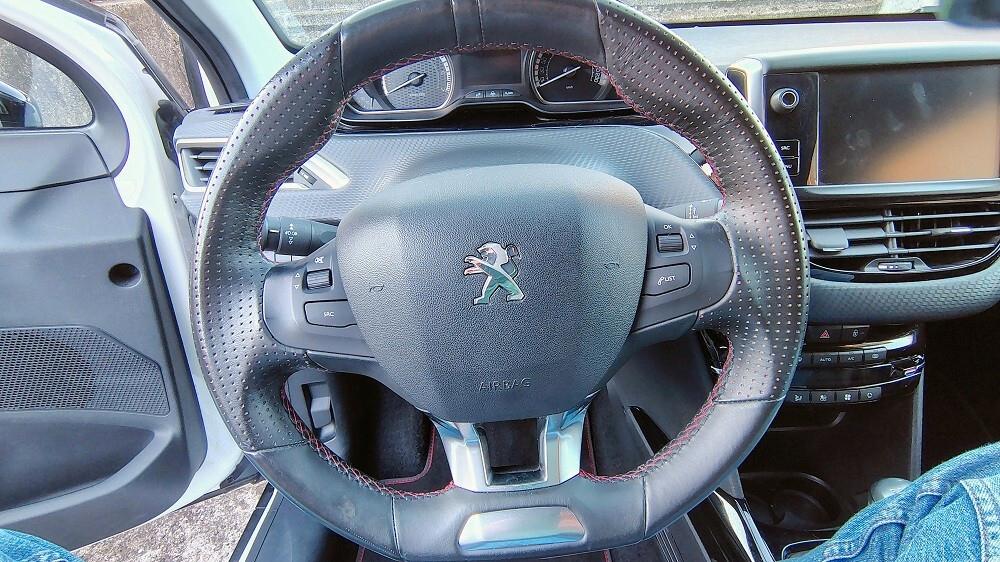 Peugeot 2008 gt-line 1.2 benzina 130 cv euro 6 distribuzione già fatta