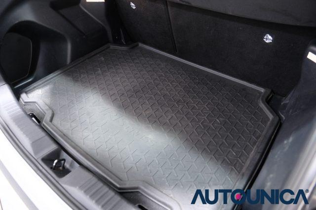 TOYOTA Yaris Cross 1.5 HYBRID 5PORTE E-CVT AWD-I 4x4 TREND FULL LED