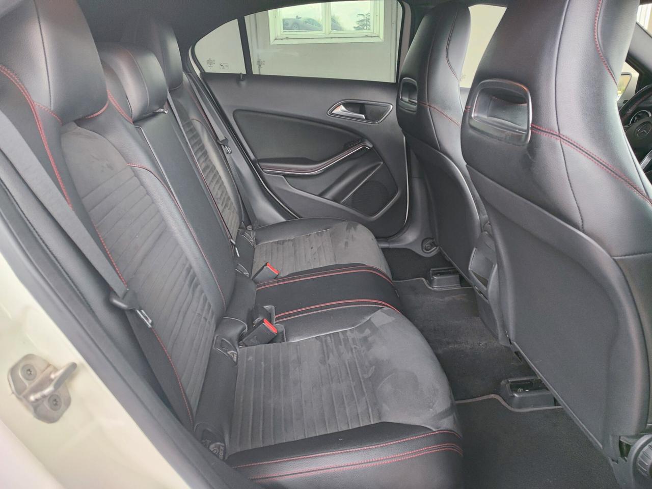 Mercedes-benz A 180 CDI Automatic Dark Night Edition