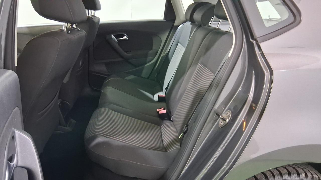 Volkswagen polo 1.6 90cv 2010
