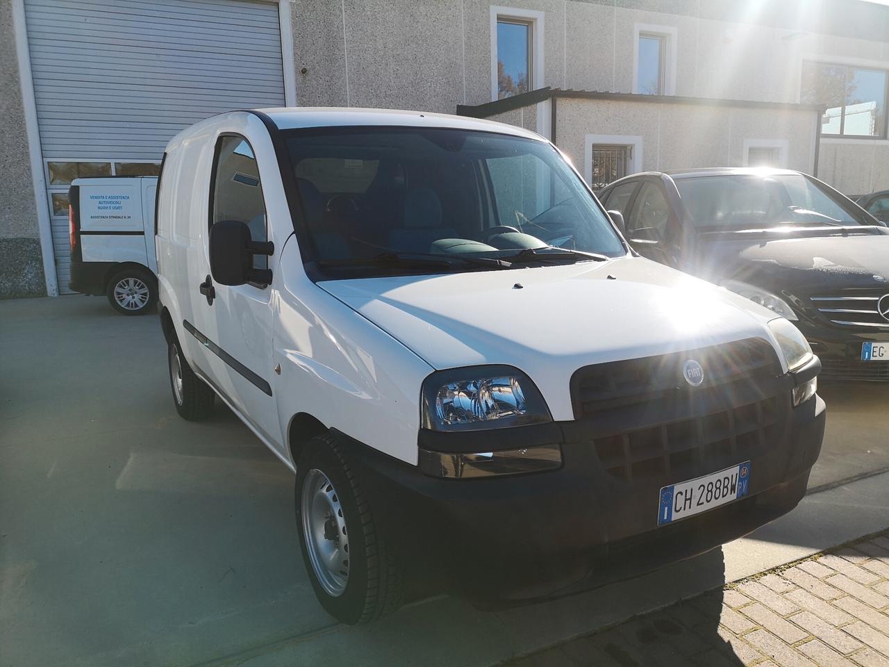 Fiat Doblo 1.9 JTD cat Cargo Lamierato SX