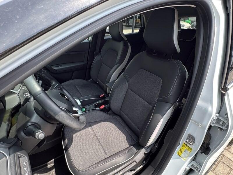 Renault Captur Captur 1.6 E-Tech full hybrid Techno 145cv auto