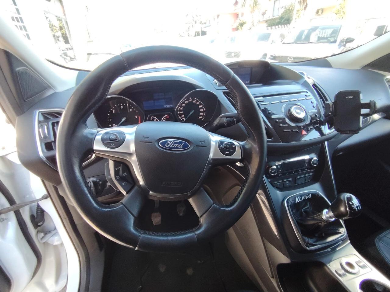 Ford Kuga 2.0 TDCI 140 CV 4WD Titanium