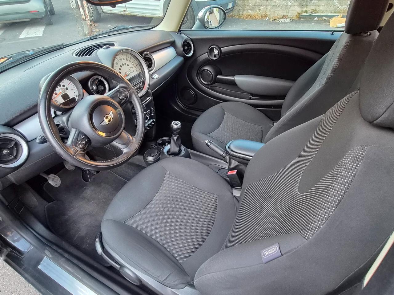 Mini 1.6 16V One D