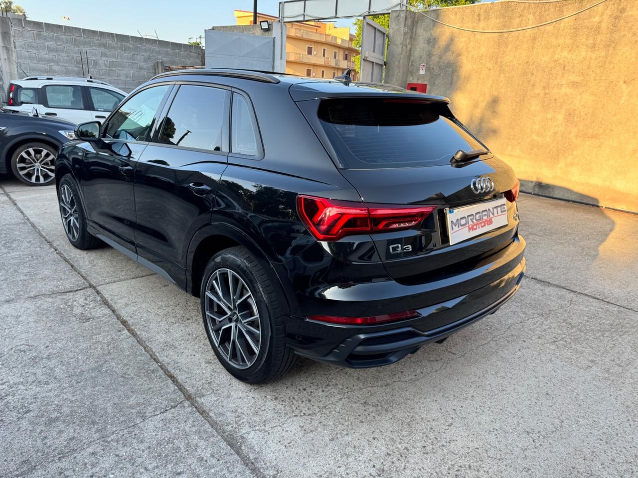 Audi Q3 35 2.0TDI 150cv S tronic S line Tetto 2020