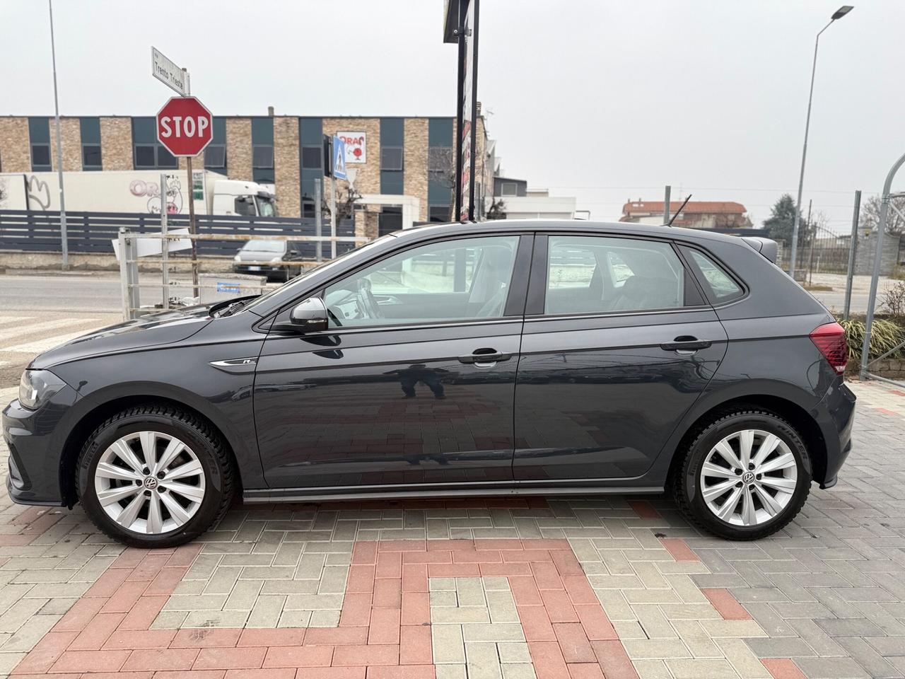 Volkswagen Polo 1.6 TDI 95 CV DSG 5p. R-LINE NEOPATENTATI