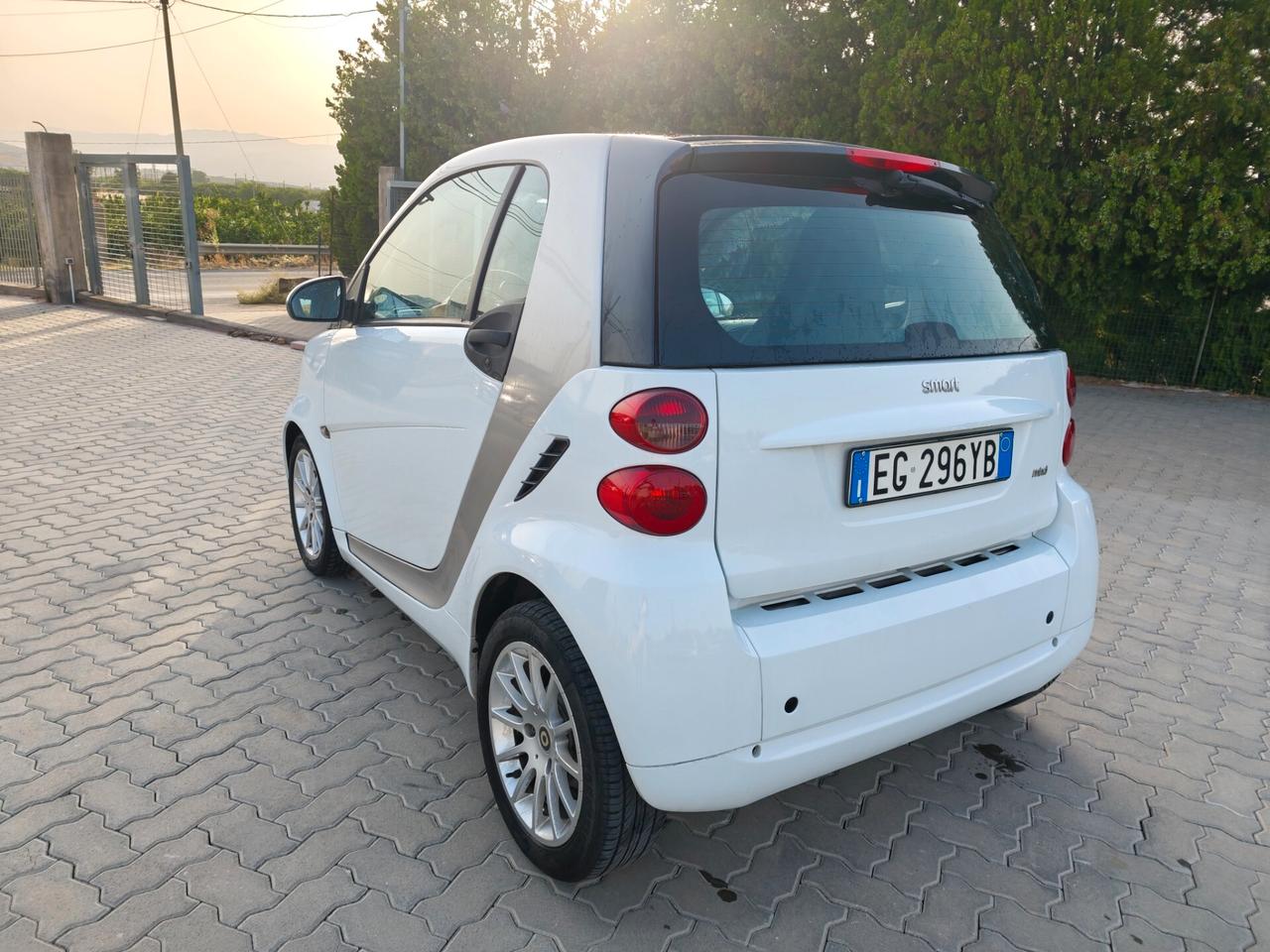 Smart ForTwo 1000 52 kW coupé passion