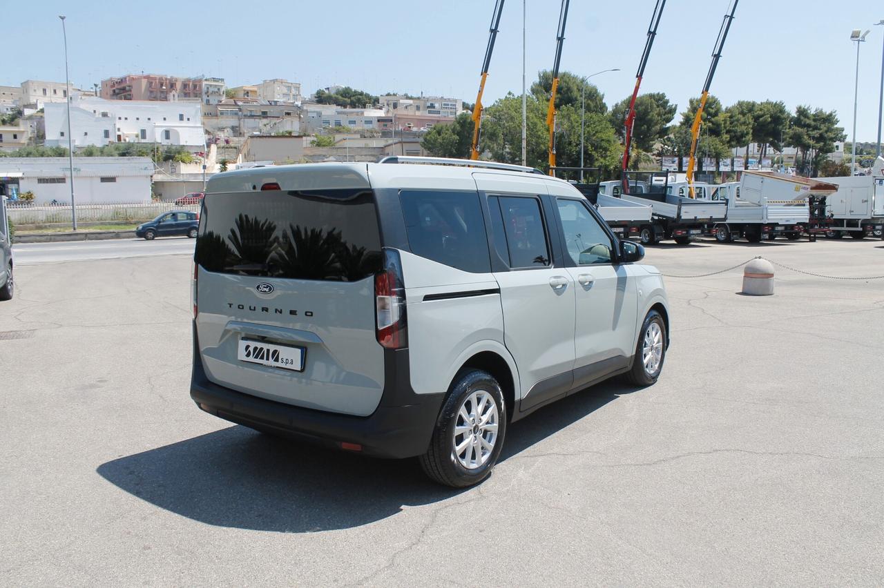 Ford Tourneo Courier 1.0 EcoBoost Powershift Titanium