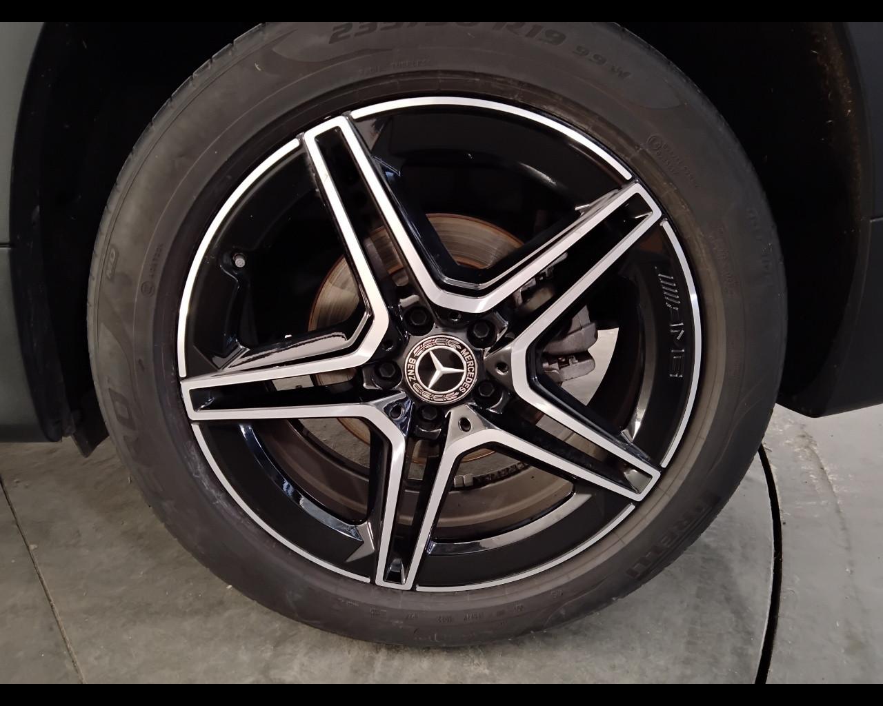 Mercedes-Benz GLB - X247 2019 - GLB 200 d Premium auto