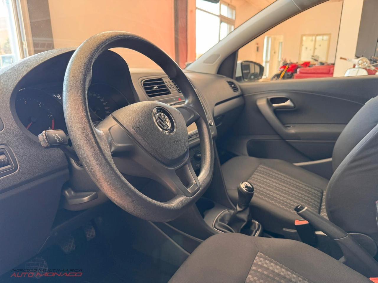 Volkswagen Polo 1.4 TDI 75cv 2015