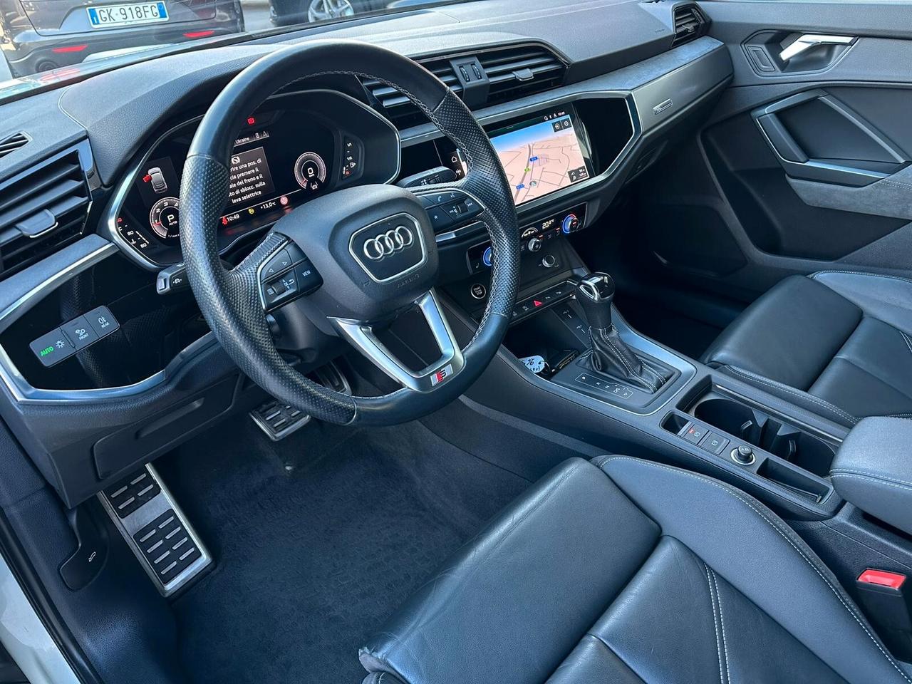 Audi Q3 SPB 35 TDI S tronic line edition - Arrow grey