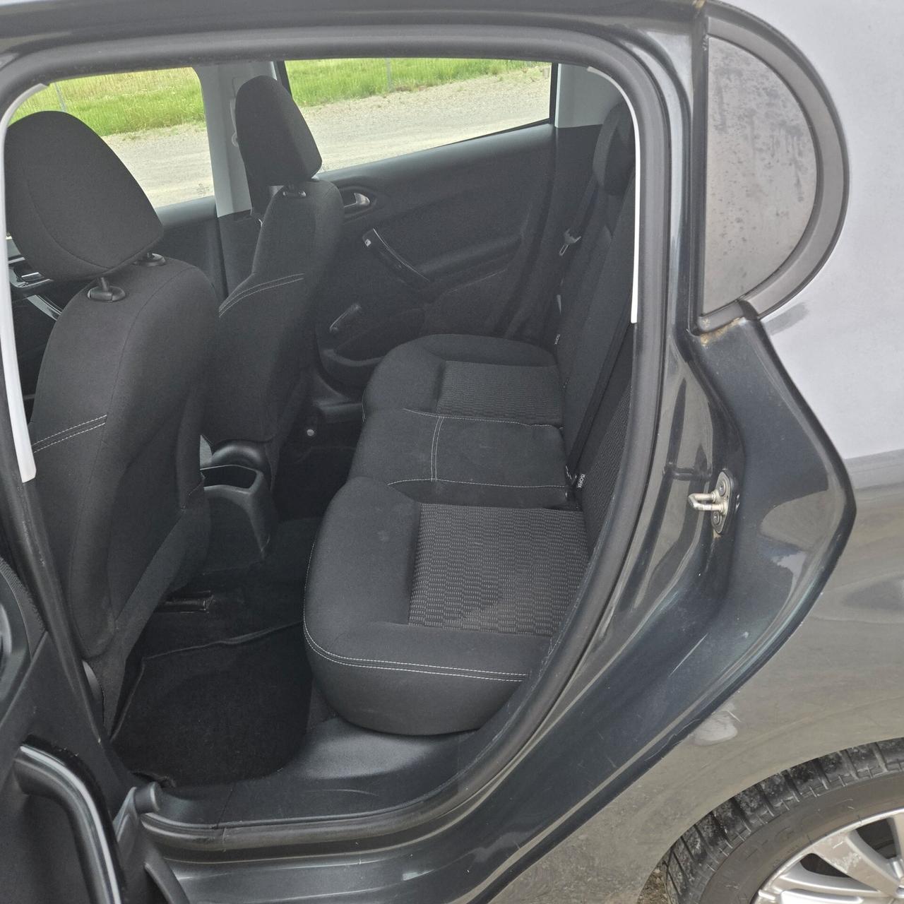 Peugeot 208 PureTech 68 5 porte Access