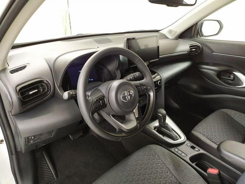 Toyota Yaris Cross 1.5h Business fwd 116cv e-cvt