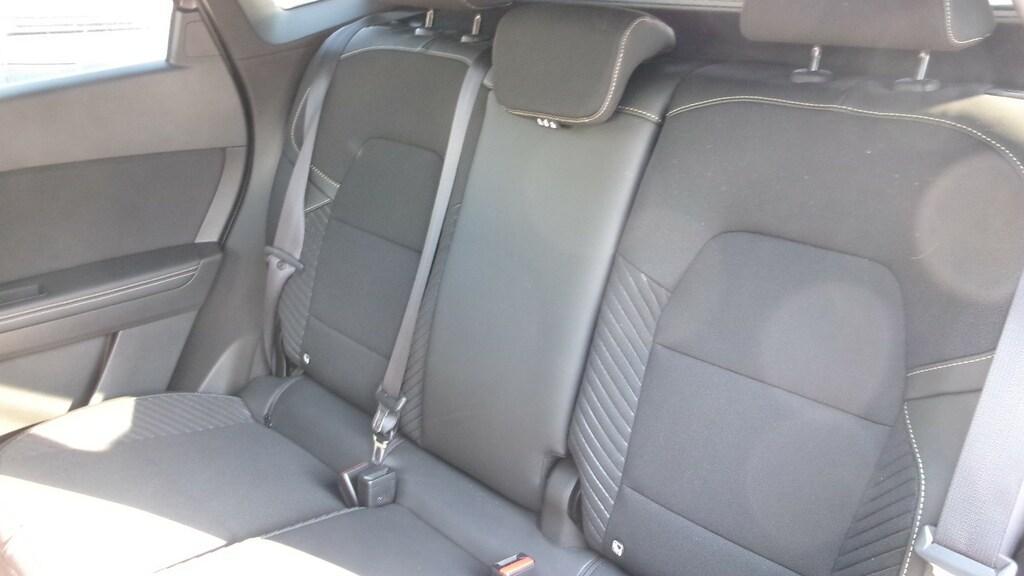 Renault Captur 1.6 E-Tech full hybrid Iconic Auto