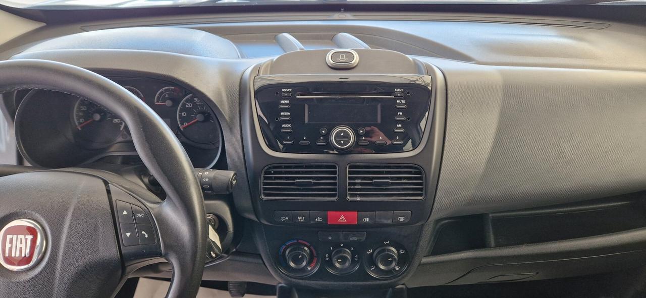 Fiat Doblò 5 Posti 1.6 Mjt 105cv 150° Anniversario