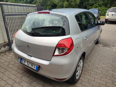 RENAULT CLIO DEL 2010 1.2BENZINA MOLTO BELLA