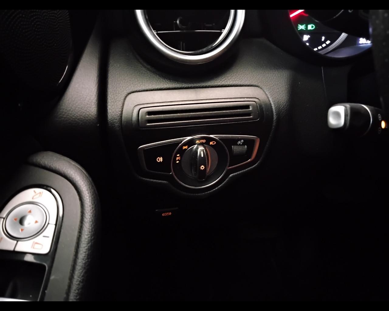 Mercedes-Benz GLC - X253 - GLC 250 d Sport 4matic auto