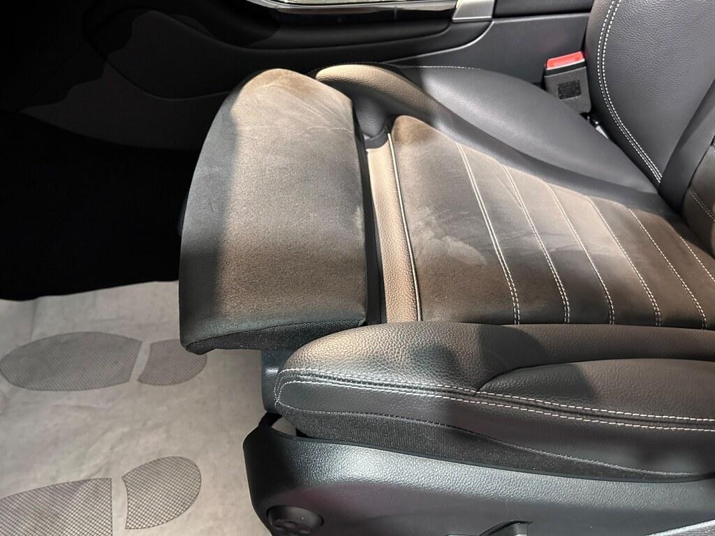 Mercedes GLC 300 300 D Premium 4Matic 9G-Tronic Plus