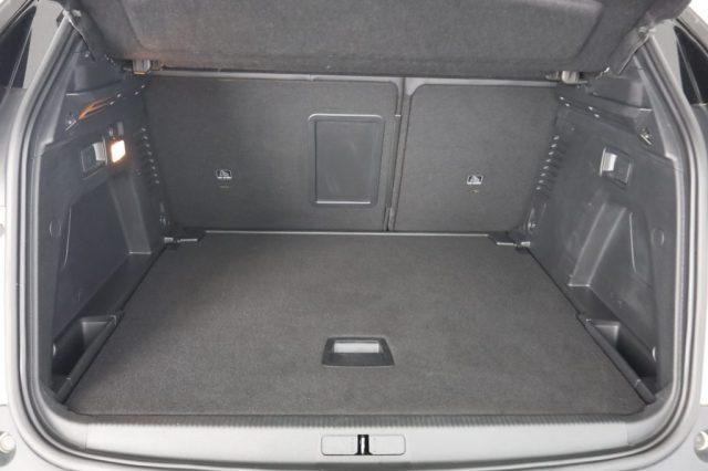 PEUGEOT 3008 3008 BlueHDi 130 S&S EAT8 GT