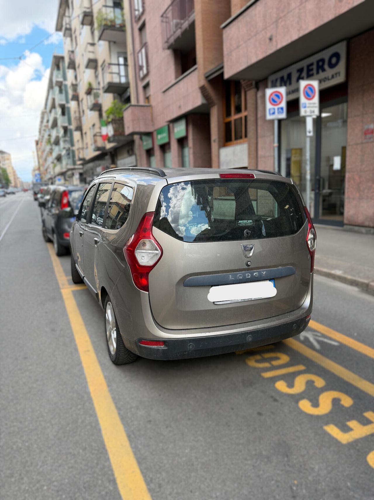 Dacia Lodgy - APERTI AD AGOSTO