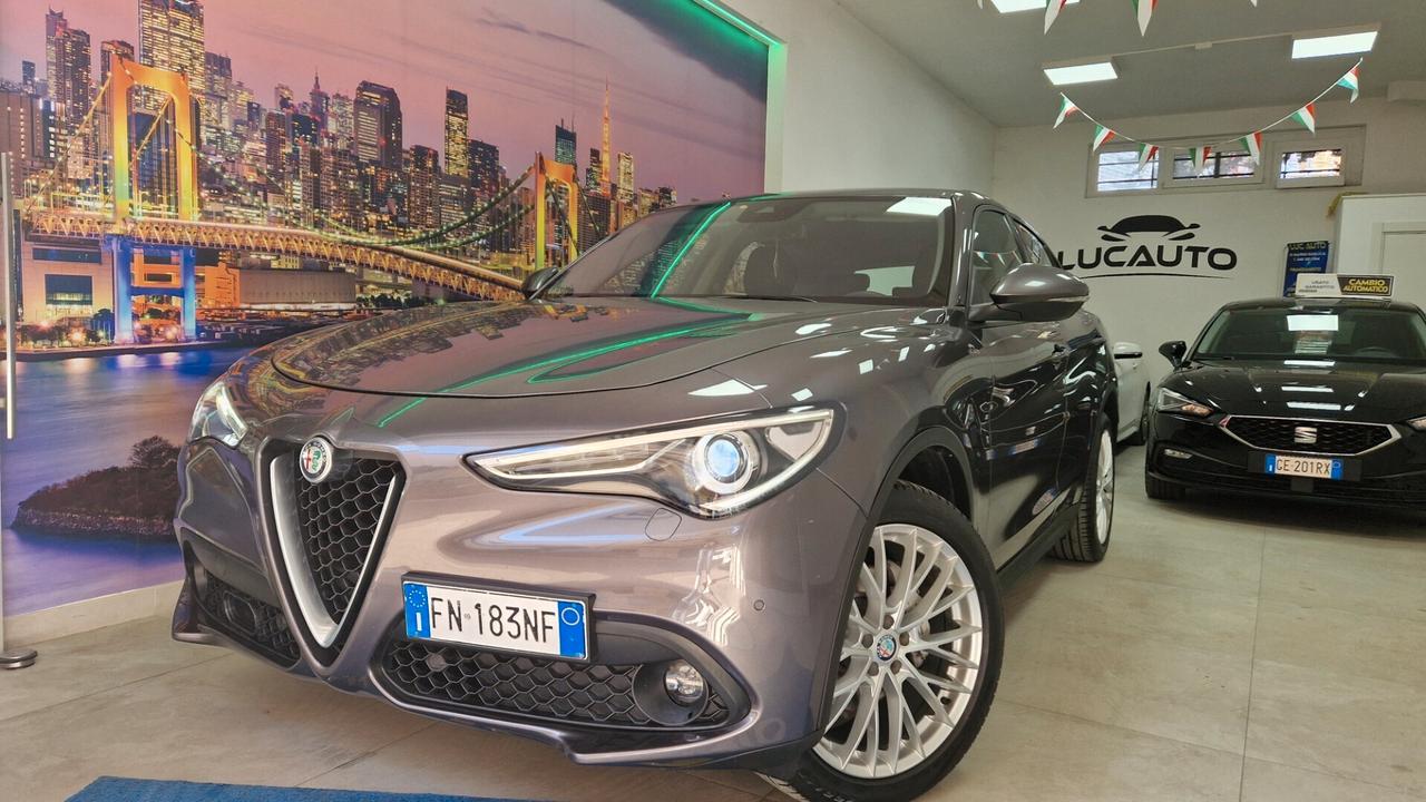 Alfa Romeo Stelvio 2.2 Turbodiesel 180 CV AT8 Q4 Executive