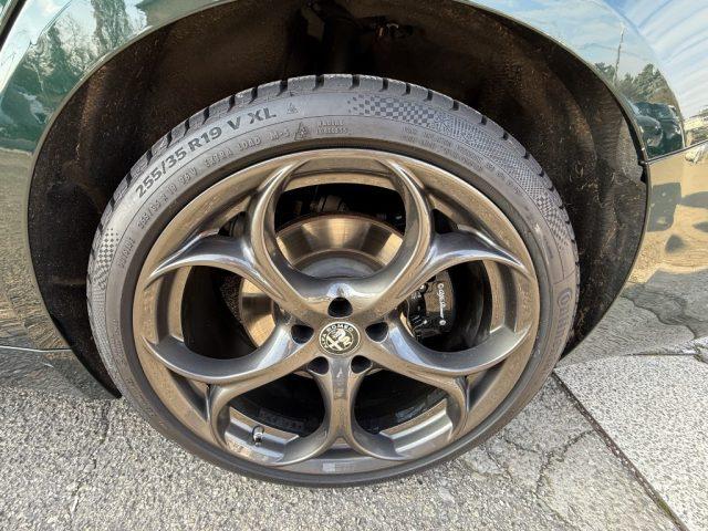 ALFA ROMEO Giulia 2.2 Turbodiesel 210 CV AT8 AWD Q4 Veloce