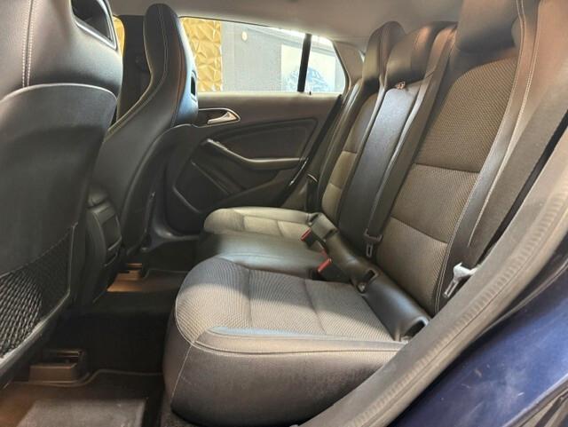 Mercedes-benz CLA 220 d S.W. Automatic Business