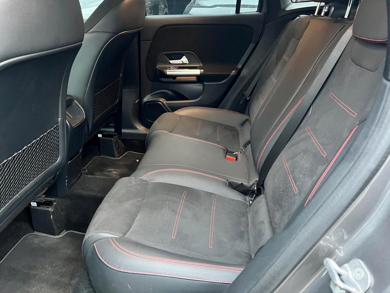 Mercedes-benz GLA 200 d Automatic AMG Line Premium