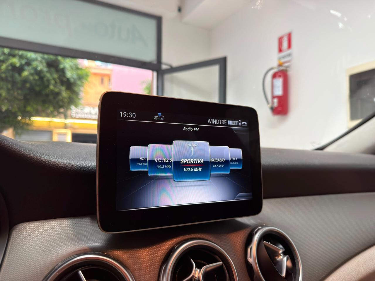 Mercedes-benz GLA 200 d Automatic Premium