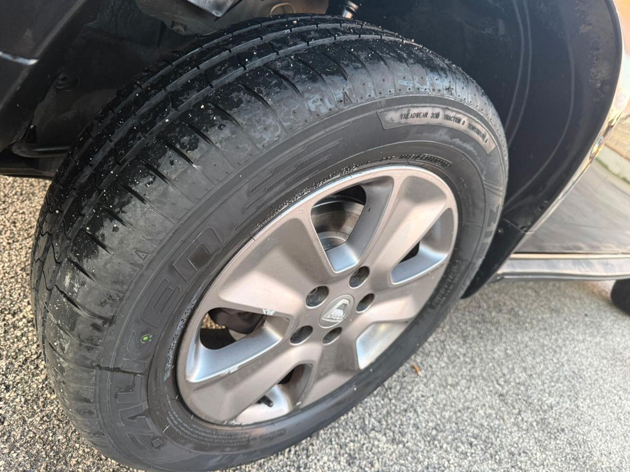 Dacia Duster 1.6 110CV 2015